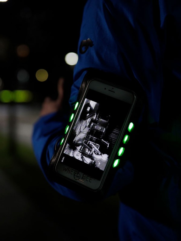 Wheel Bee torbica za pametni telefon z lučko